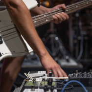 Guitar combo amplifiers